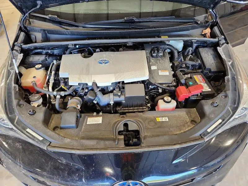 2018 TOYOTA PRIUS FOUR TOURING  