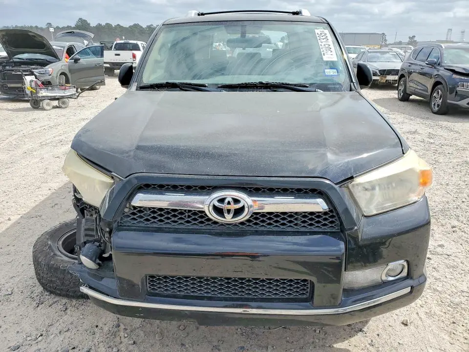 2010 TOYOTA 4RUNNER SR5  