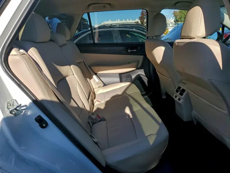 2017 SUBARU OUTBACK 3.6R LIMITED  