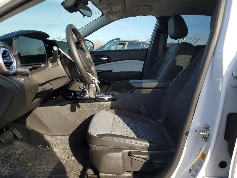 2025 CHEVROLET TRAX 1LT  