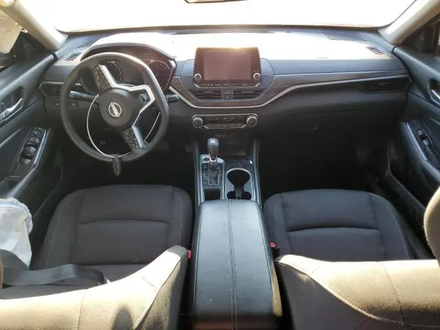 2023 NISSAN ALTIMA SV  