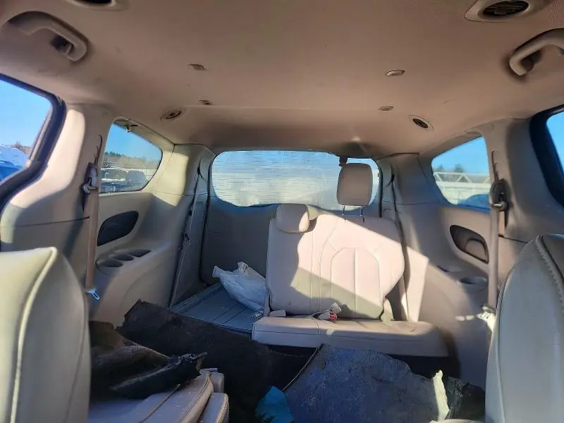 2021 CHRYSLER VOYAGER LXI  