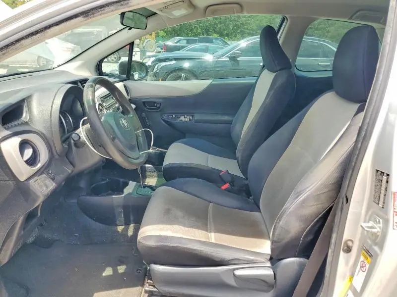 2012 TOYOTA YARIS 3-DOOR L  