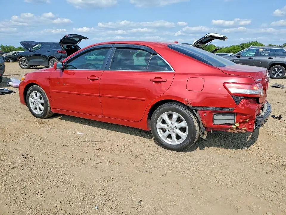 2010 TOYOTA CAMRY LE  
