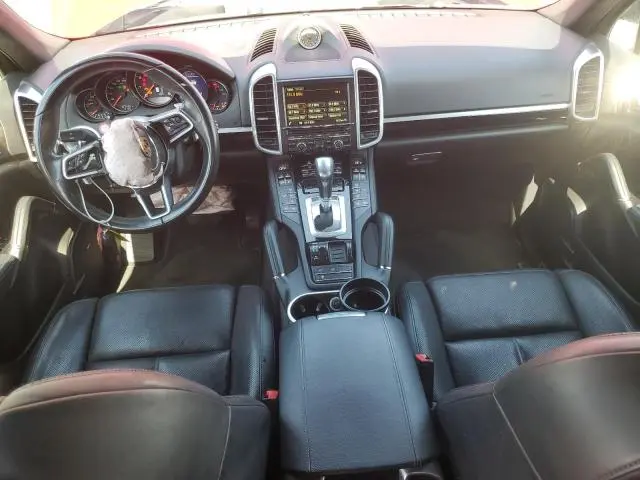 2016 PORSCHE CAYENNE   