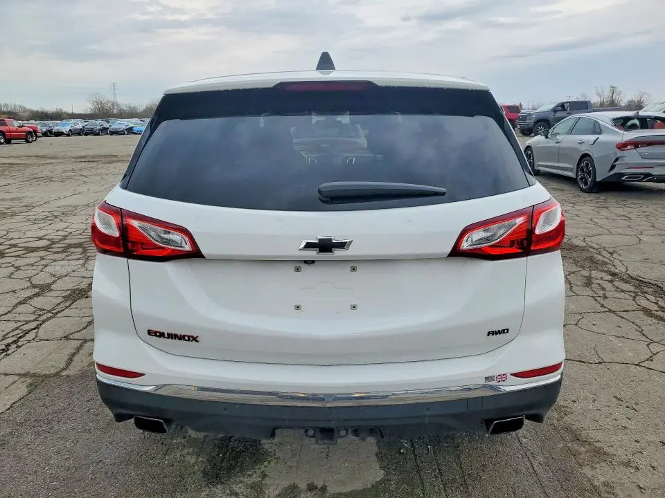 2020 CHEVROLET EQUINOX LT  
