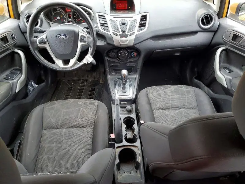 2011 FORD FIESTA SES  