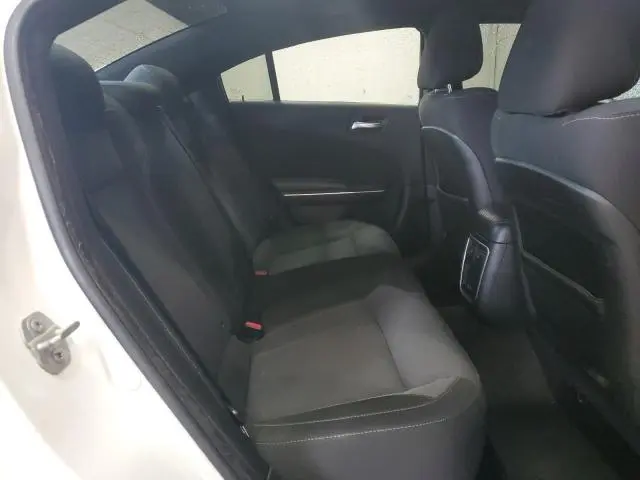 2015 DODGE CHARGER SXT  