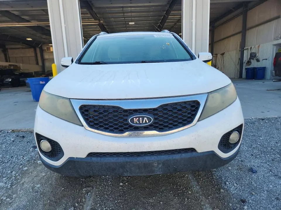 2011 KIA SORENTO   