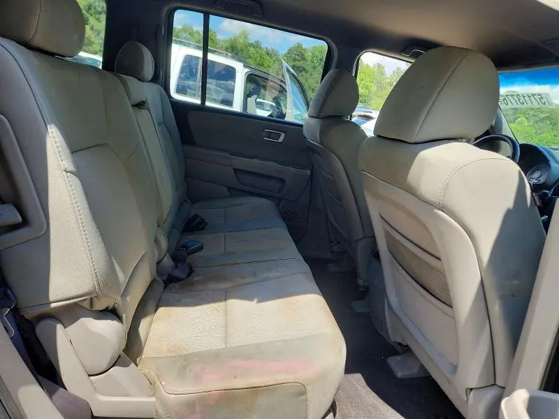 2011 HONDA PILOT LX  