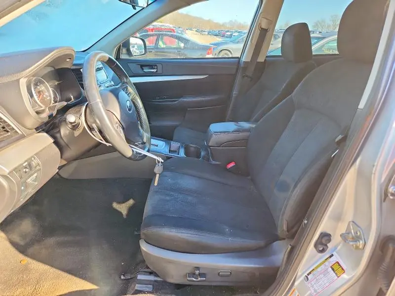 2013 SUBARU OUTBACK 2.5I PREMIUM  