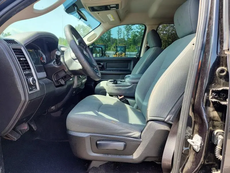2017 RAM 1500 ST  