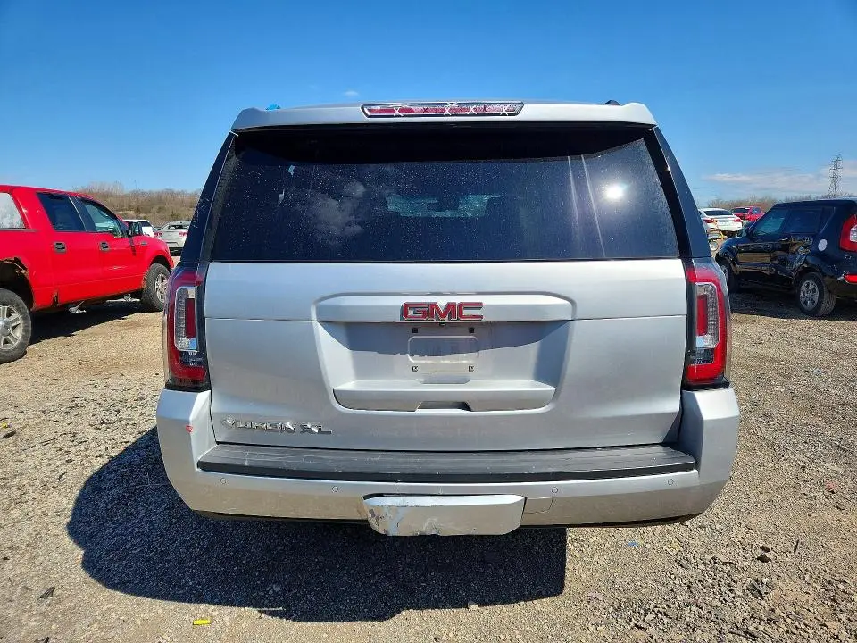 2020 GMC YUKON XL K1500 SLT  