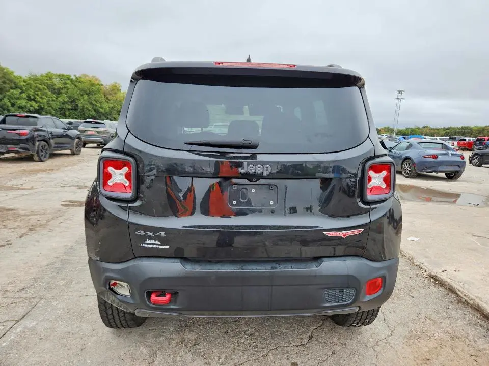 2016 JEEP RENEGADE TRAILHAWK  