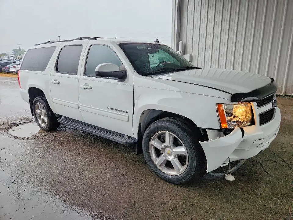 2013 CHEVROLET SUBURBAN K1500 LT  