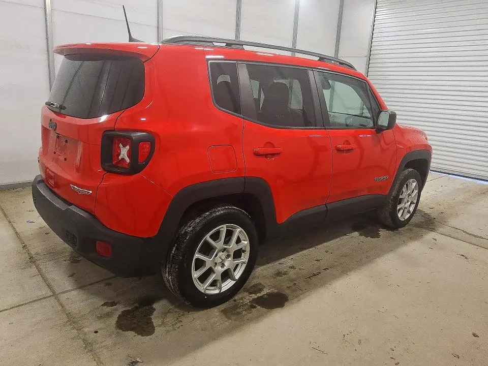 2022 JEEP RENEGADE LATITUDE  