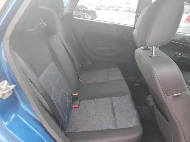 2011 FORD FIESTA SE  