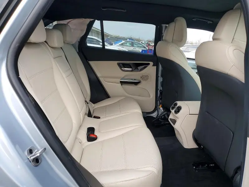 2025 MERCEDES-BENZ GLC 350E  