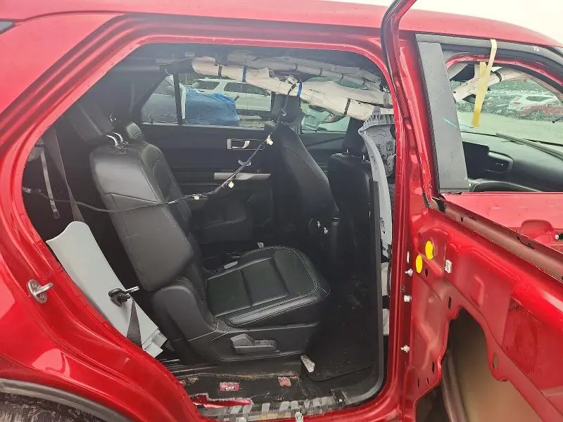 2021 FORD EXPLORER XLT  