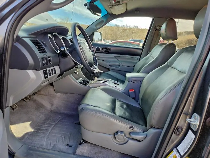 2011 TOYOTA TACOMA DOUBLE CAB  