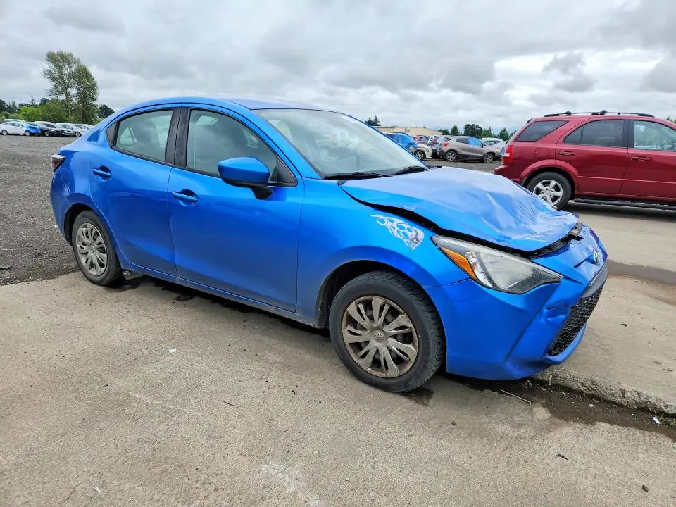 2019 TOYOTA YARIS L  