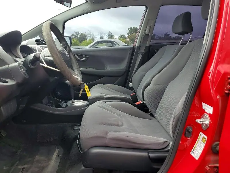 2010 HONDA FIT   