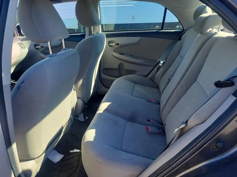 2011 TOYOTA COROLLA BASE  