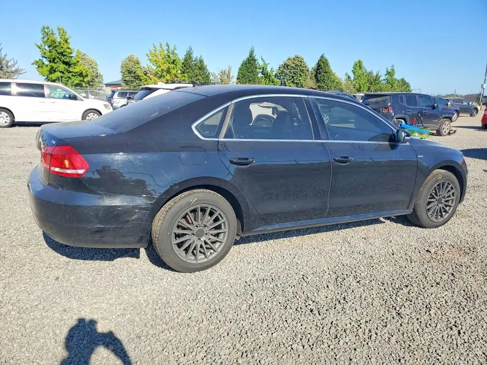 2014 VOLKSWAGEN PASSAT S  