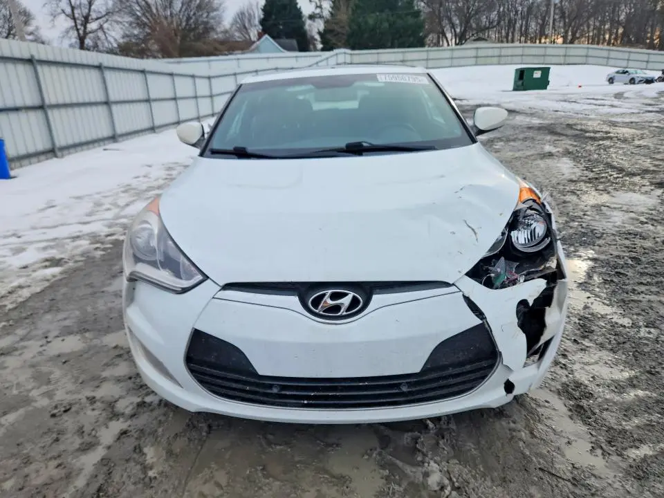2017 HYUNDAI VELOSTER   