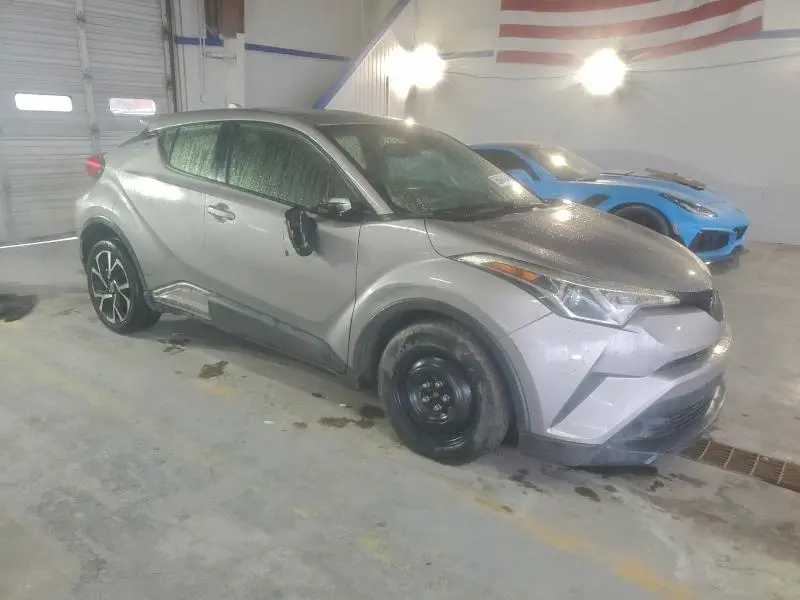 2018 TOYOTA C-HR XLE  