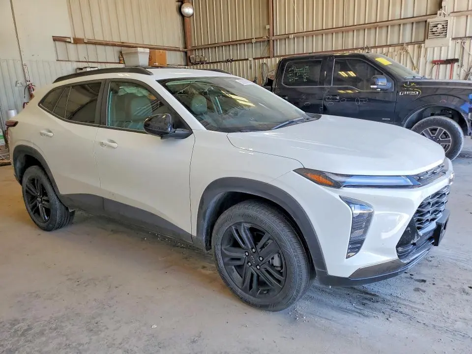 2025 CHEVROLET TRAX ACTIV  