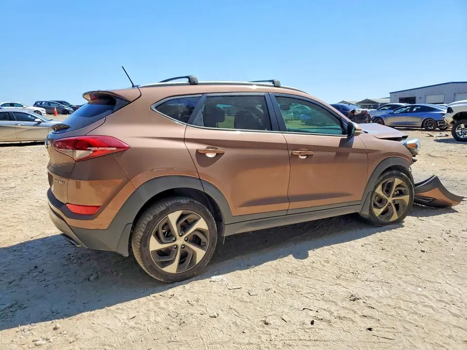 2016 HYUNDAI TUCSON SPORT  
