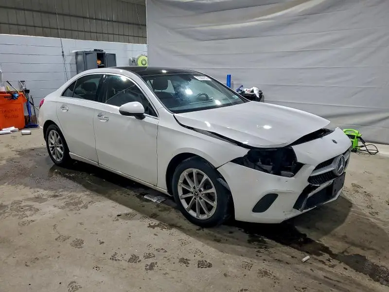 2021 MERCEDES-BENZ A 220 4MATIC  