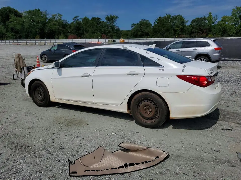 2012 HYUNDAI SONATA GLS  