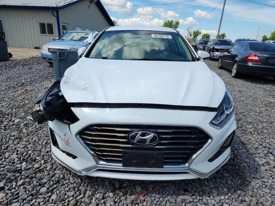 2019 HYUNDAI SONATA SE  