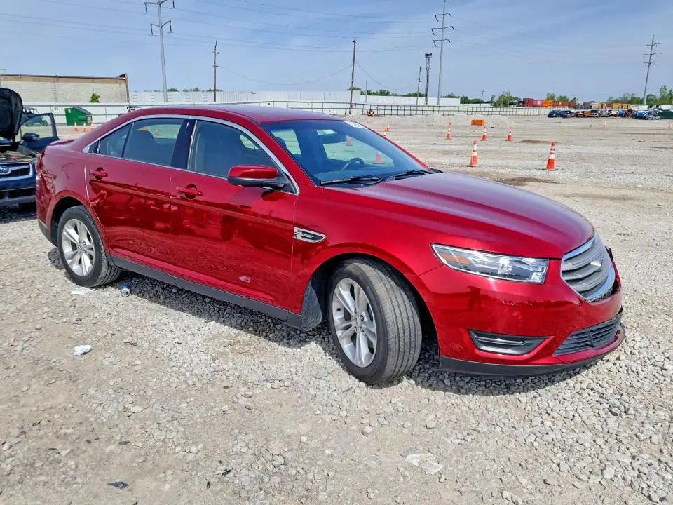 2016 FORD TAURUS SEL  