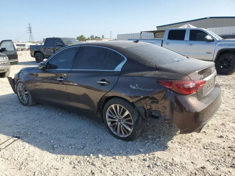 2018 INFINITI Q50 LUXE  