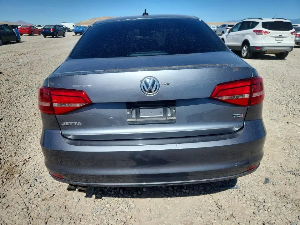 2015 VOLKSWAGEN JETTA SE  