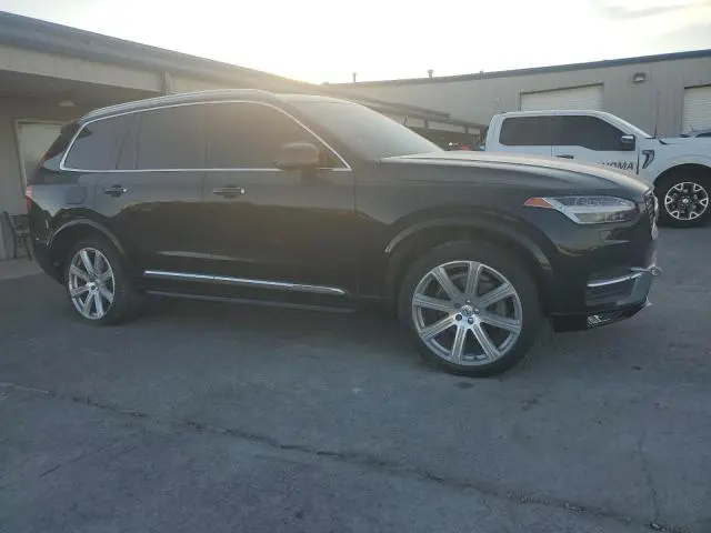 2018 VOLVO XC90 T6  