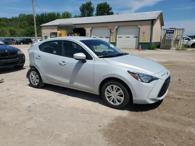 2020 TOYOTA YARIS L  