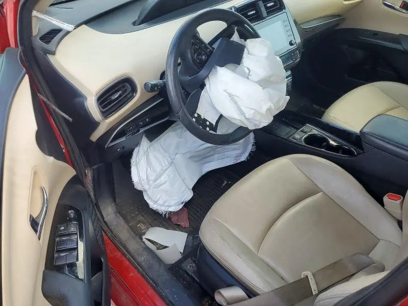 2021 TOYOTA PRIUS XLE AWD-E  