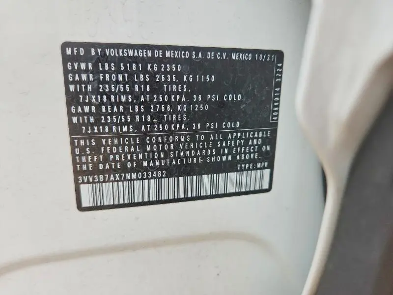2022 VOLKSWAGEN TIGUAN SE  