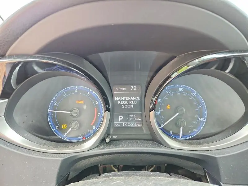 2015 TOYOTA COROLLA S PLUS  