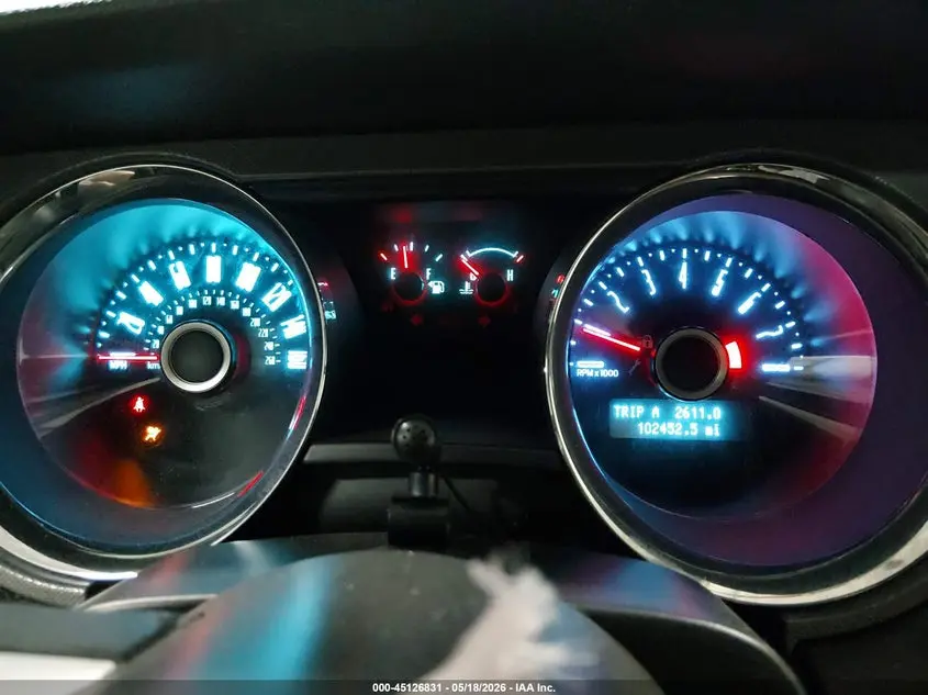 2014 FORD MUSTANG V6