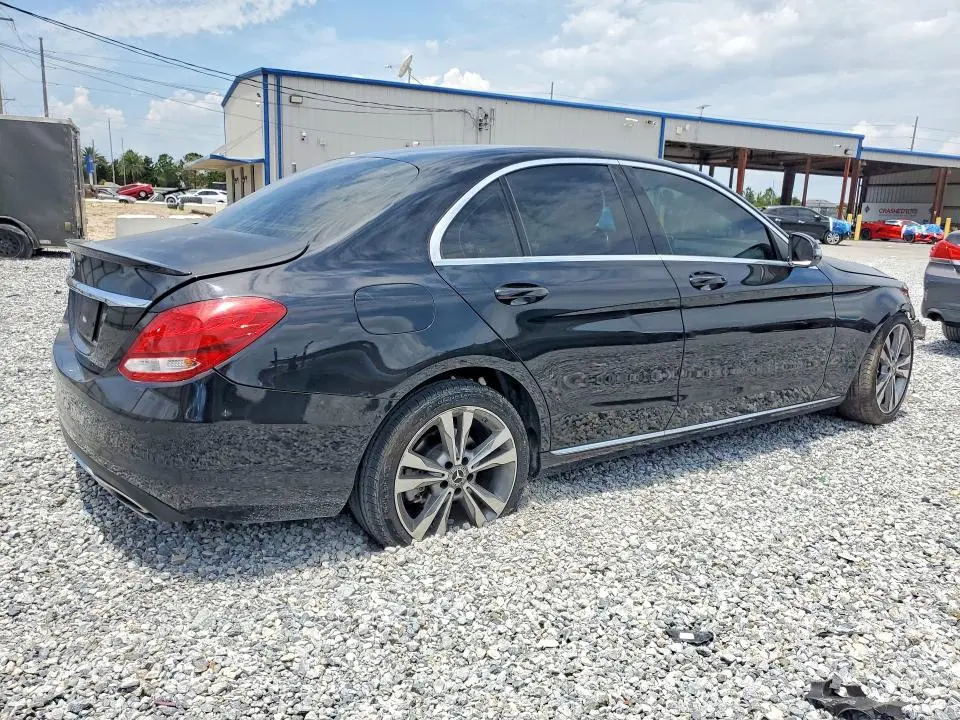 2017 MERCEDES-BENZ C 300  