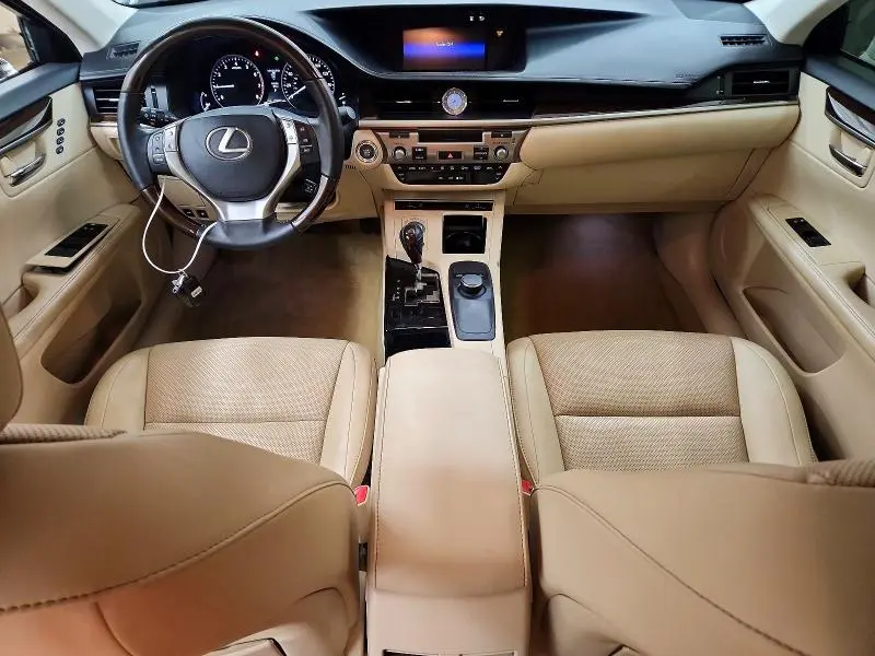2015 LEXUS ES 350  
