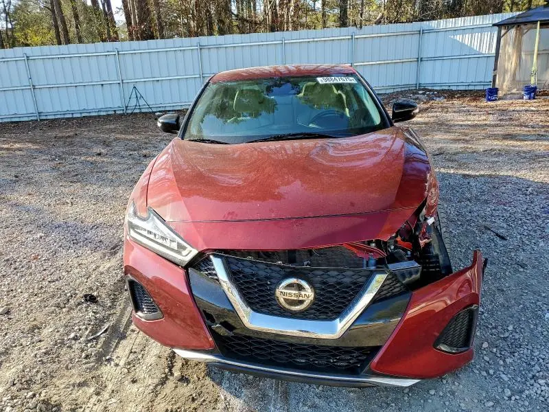 2022 NISSAN MAXIMA SV  