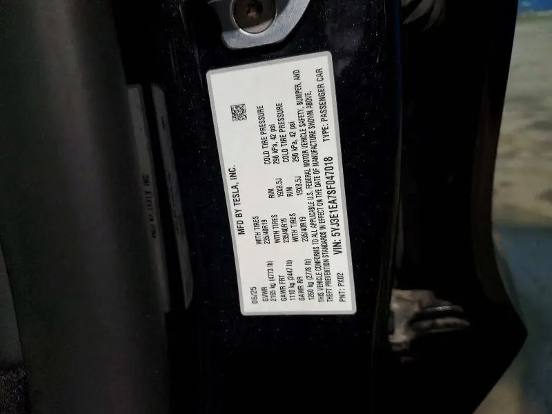 2025 TESLA MODEL 3   