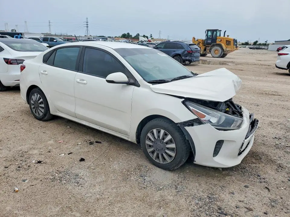 2020 KIA RIO S  