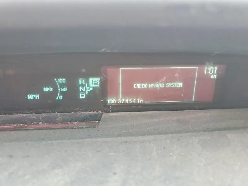 2010 TOYOTA PRIUS III  